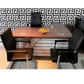 1.6Mtr Office Desk   Leather chairs