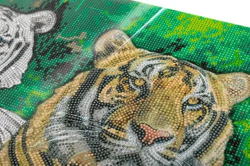 CAK-A201L: "Tigers" 40x50cm Crystal Art Kit