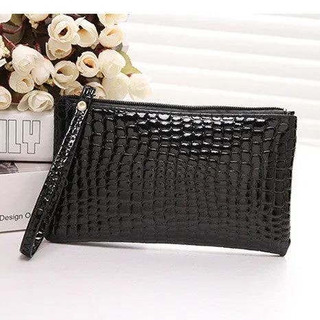 Faux Croc Skin Long Wristlet purse - Black