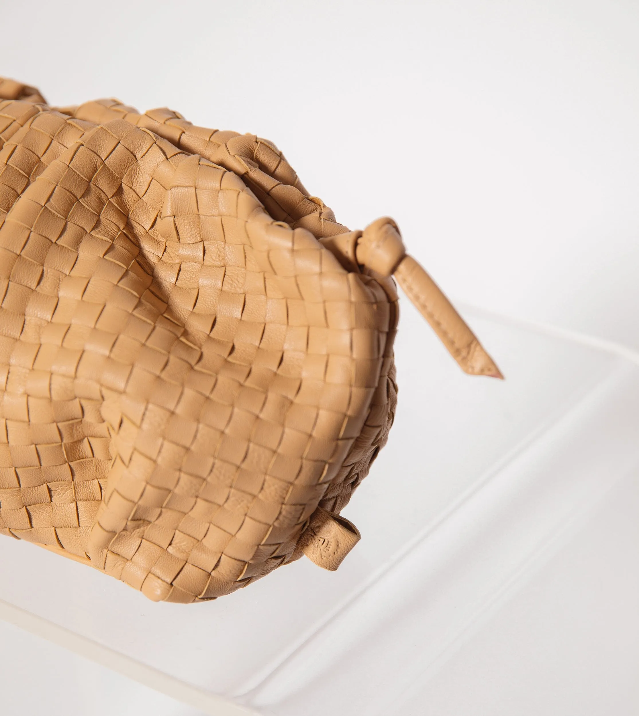 Gigi Woven Crossbody | Tan