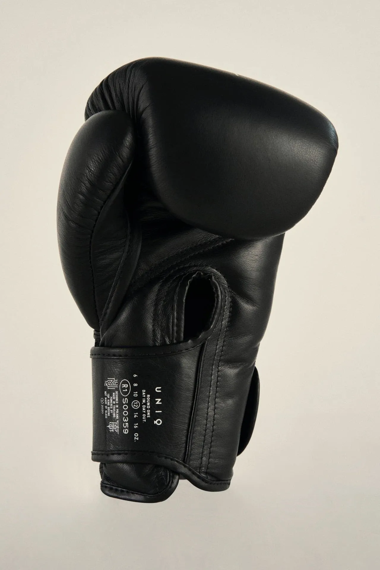 UNIQ VELCRO GLOVES TECHNICAL BLACK