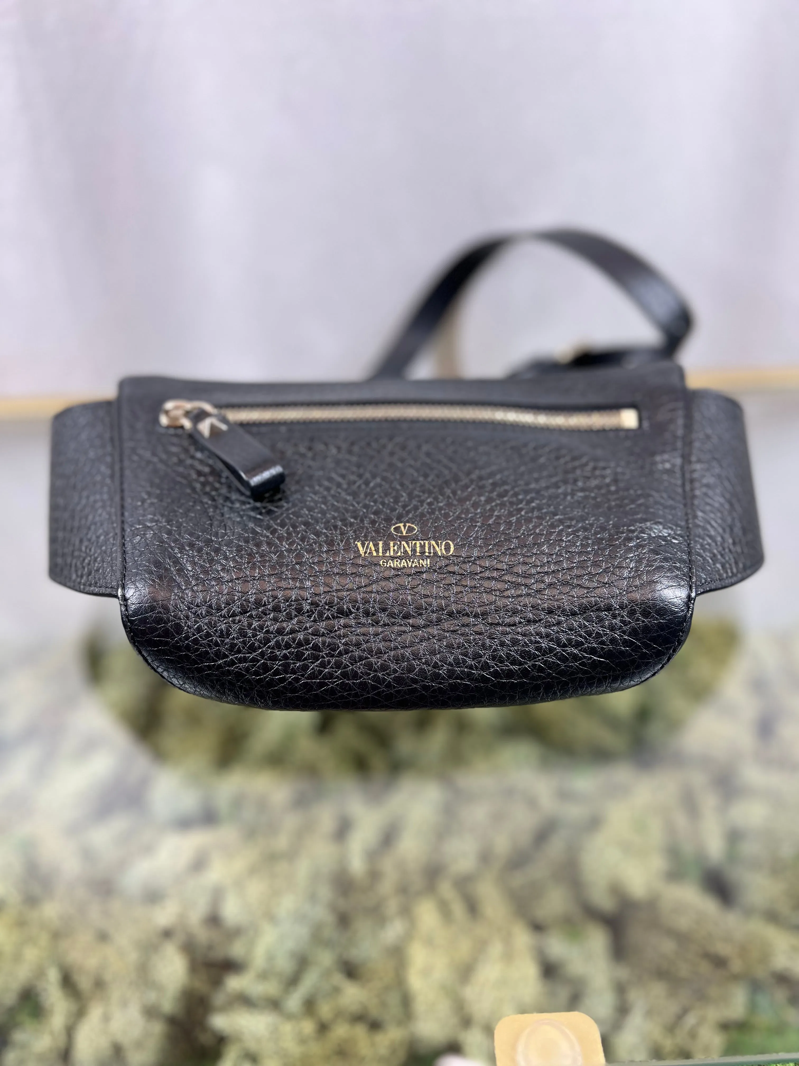 VALENTINO Rockstud Black Leather Belt Bag